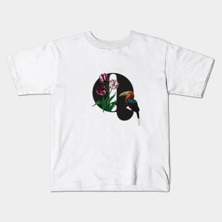 Botanical Alphabet Q Kids T-Shirt